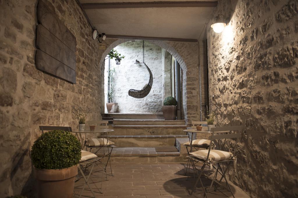 La Residenza Dei Cappuccini Aparthotel Spello Exterior foto